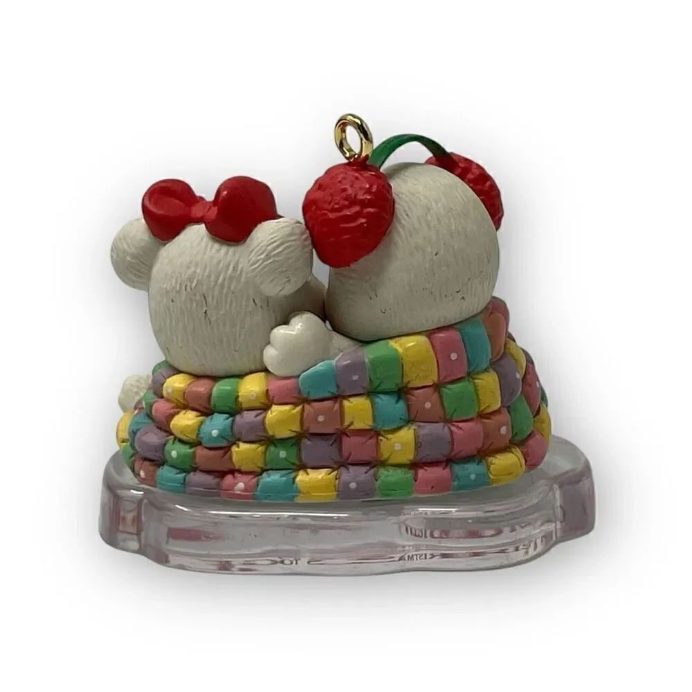 Vintage 1993 M Gilmore Designs 1st Christmas Together Ornament Cuddling Bears - Picture 4 of 8